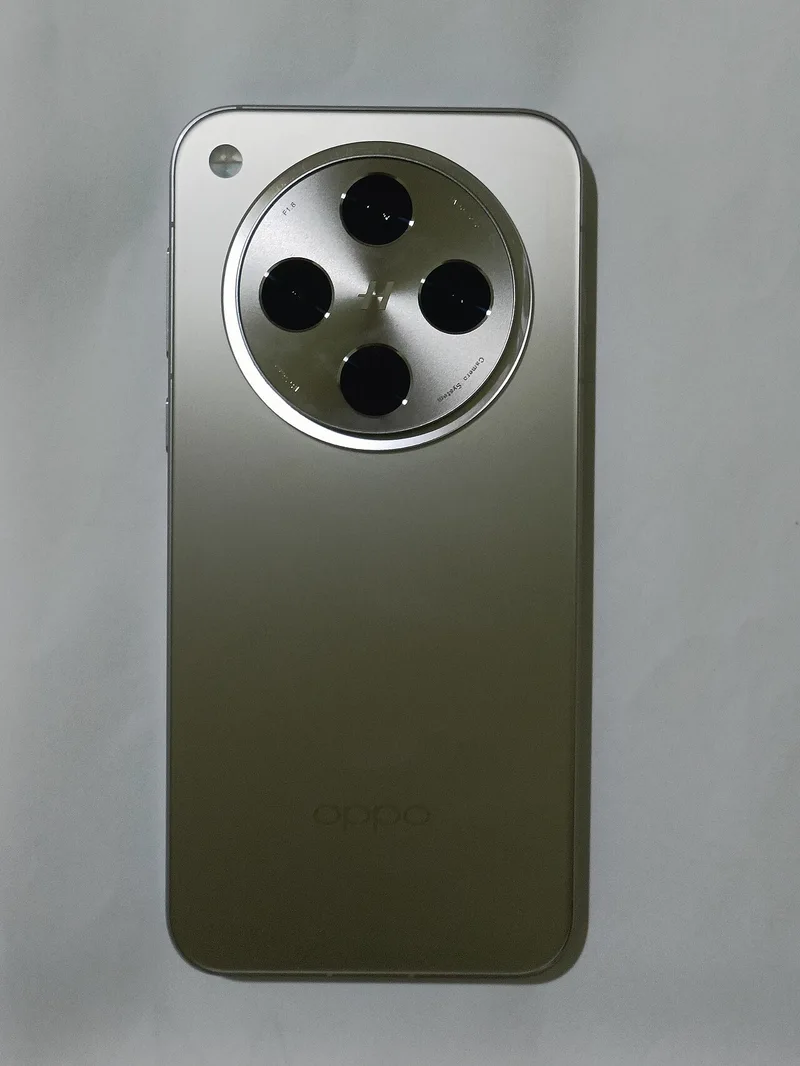 Oppo Find X8